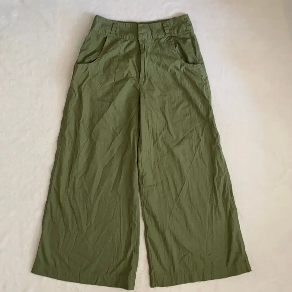 Free People | Menorca High Waist Wide Leg Cropped Pants Forest Glen Green (6) - Picture 15 of 16